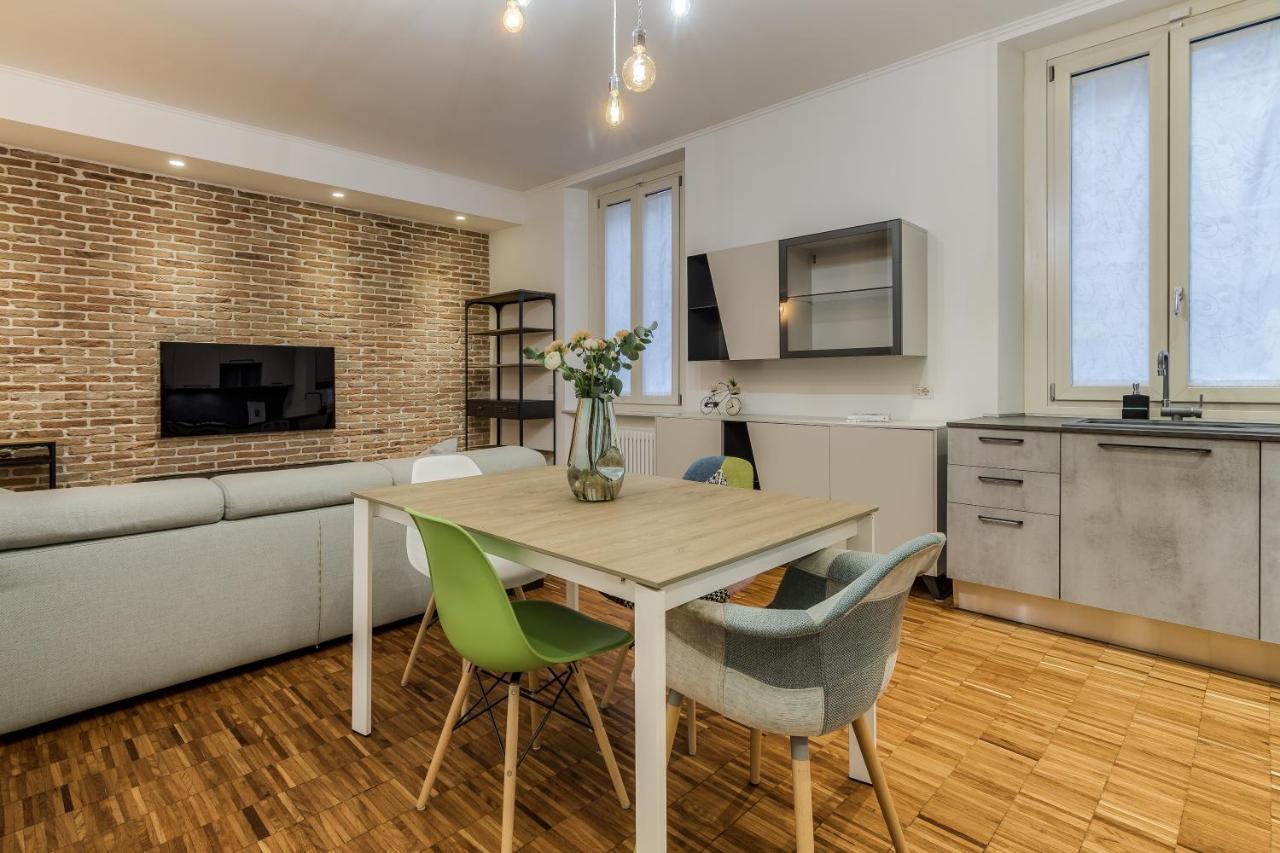 Beplace Apartments In Isola ミラノ エクステリア 写真